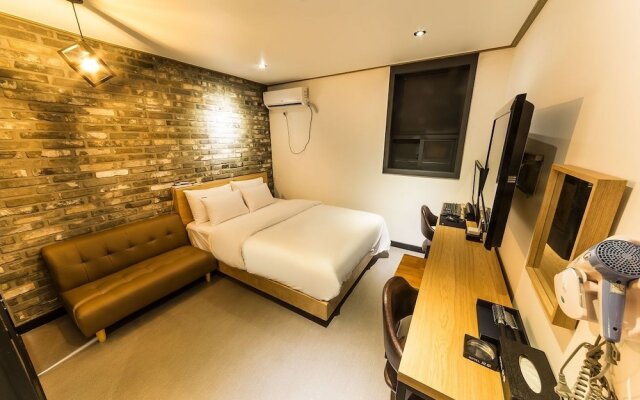 Incheon Hotel Afternoon