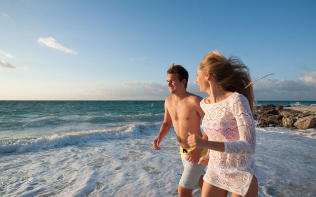 Memories Grand Bahama Beach Resort All-Inclusive