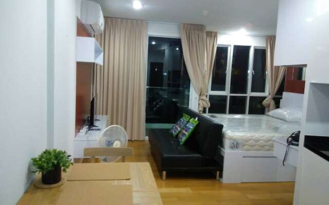 Baan View Viman Condominium 416 by Montri C