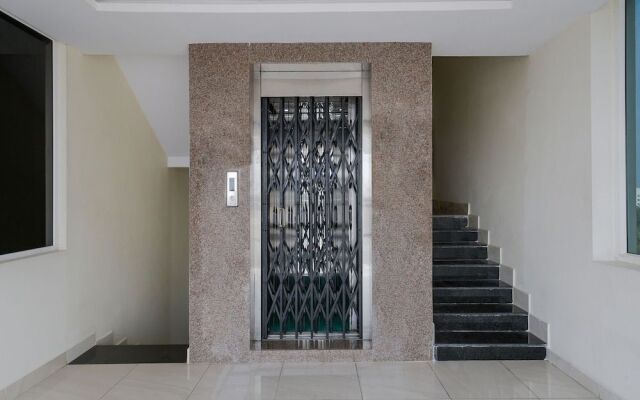Oyo 26723 Rb Residency