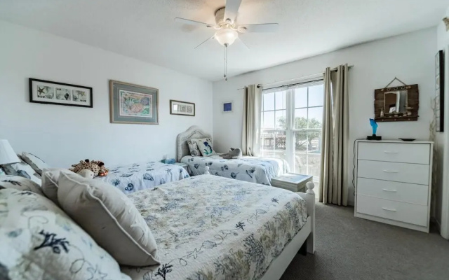 Seafari - 106 Portier Ct