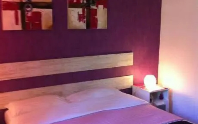 Altess Hotel
