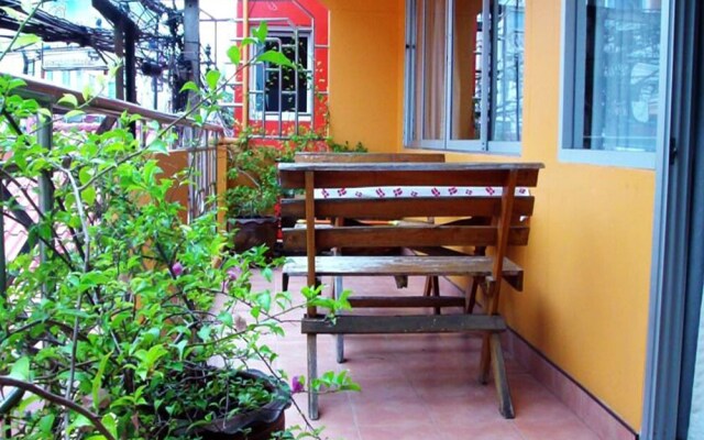 Hotel Welcome Everybody