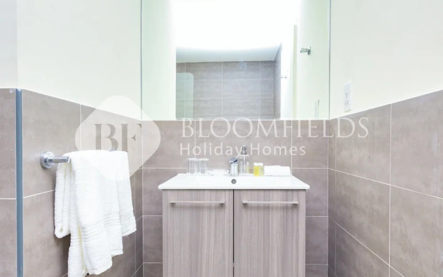 Bloomfields Cozy STU Balcony Leonardo