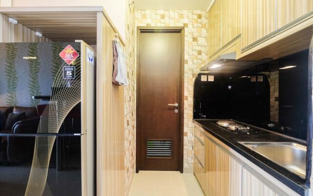 Cozy 1Br Apartment With Workspace At Mustika Golf Residence