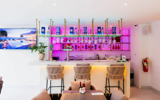 The One Hotel Bay Breeze Pattaya