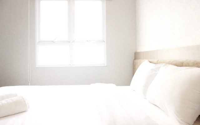 Classic 2BR Apartment At Gateway Pasteur near Exit Toll