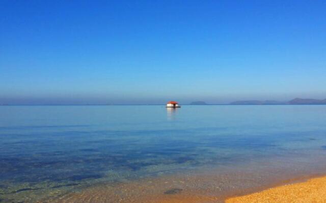 Alam Indah Beach Resort