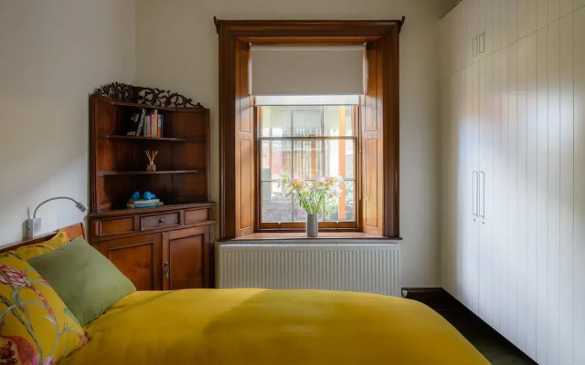 Fusilier Cottage Battery Point