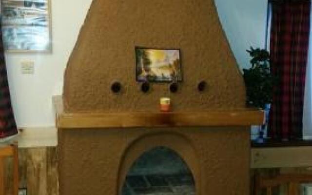 Mama Emiliya Guest House