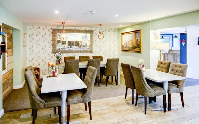 Warwickshire Park Hotel Kenilworth by Belvilla