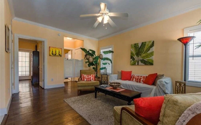 Breakfast In Bed 4BD - 1 Br Condo