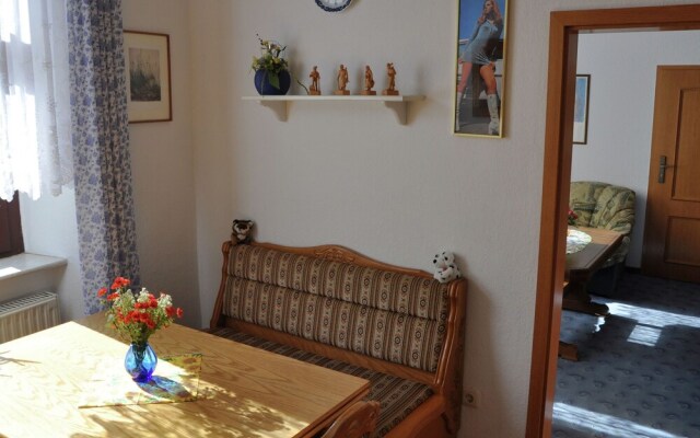 Rustic Apartment in Annaberg-Buchholz near City Center