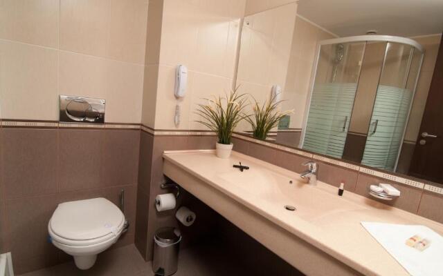 Hotel Rapsodia City Center