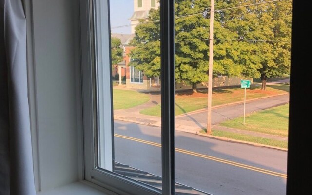 The Gibson House Inn