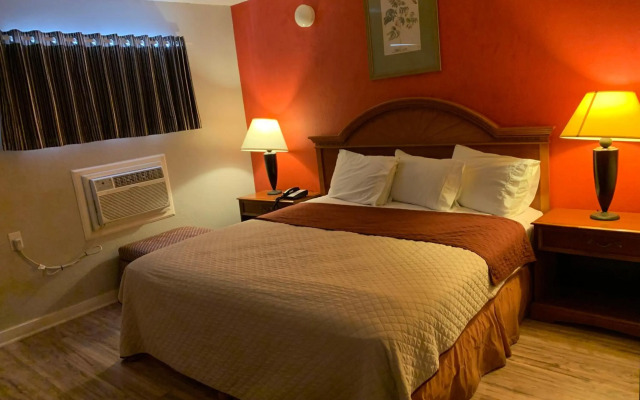 Scottish Inn and Suites
