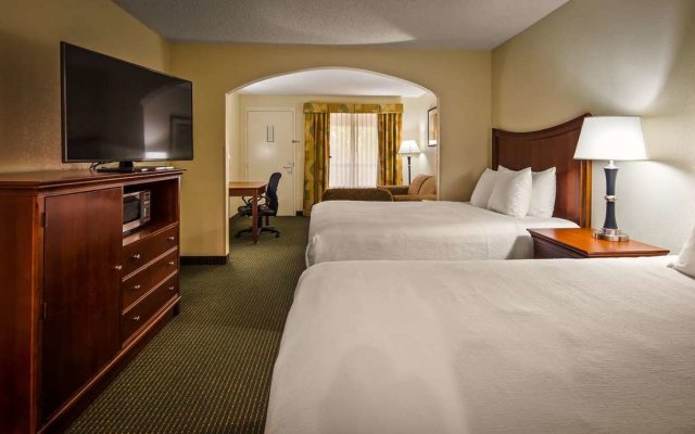 Best Western Inn & Suites - Monroe