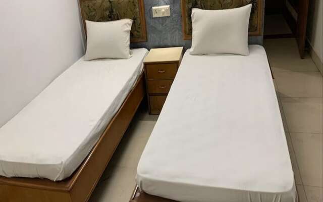 Hotel Raman's