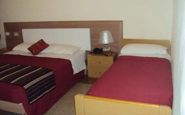 Hotel Mirage