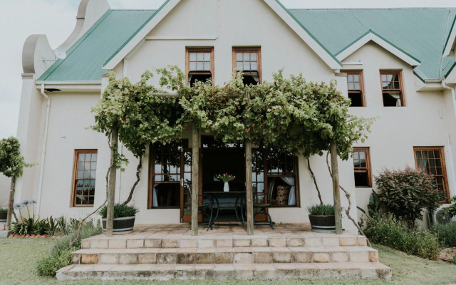 CANA Vineyard Guesthouse