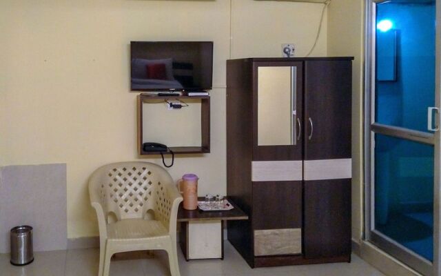OYO 28750 Ramas Residency