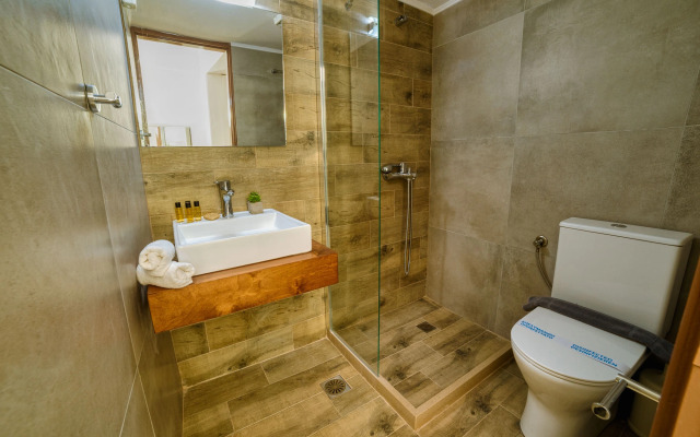 Roxani Hotel