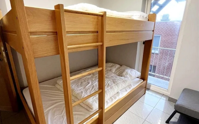 Apartment in Wenduine With Stunning Sea Views