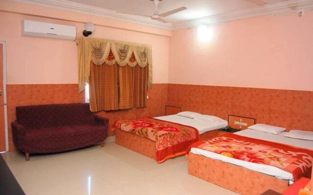 Hotel Meera