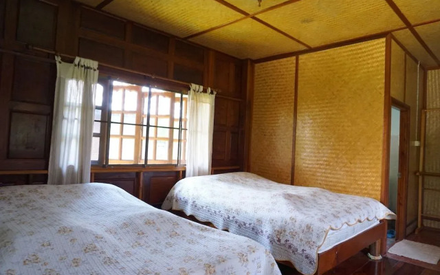 Phuruarounmai Resort