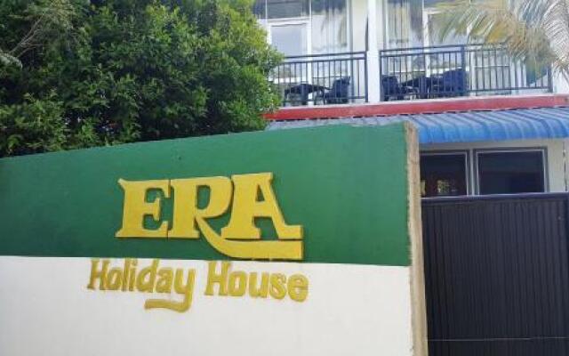 Era Holiday House