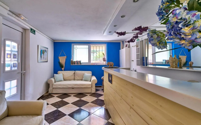 Solon Apartments