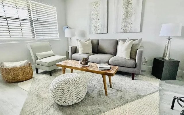 Sandy Pointe #211- Bream Island