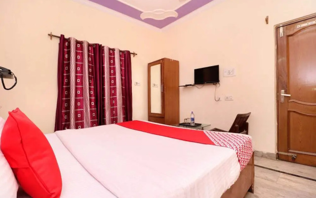 Hotel Regal 2 By OYO Rooms