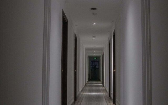 Dong Duong Hotel