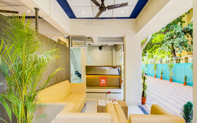 FabExpress Marvel Bliss Viman Nagar