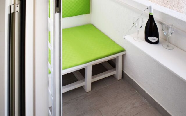 Shower Shows Apartament