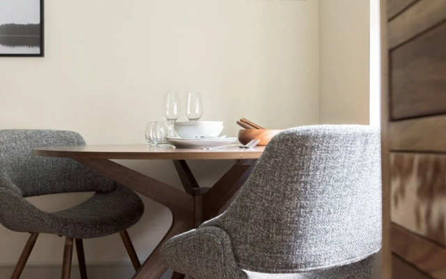 The Soho Loft - Elegant Modern 1bdr in Soho