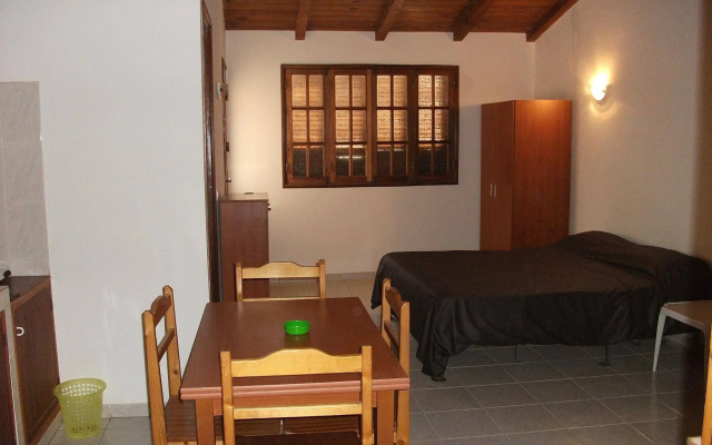 DOURADA Studios