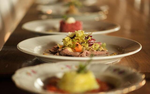 Wonderful Mansion in Ombra with Swimming Pool