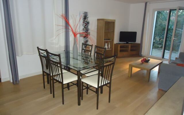 Apartment Next to Europe's Highest Dune, in Pilat