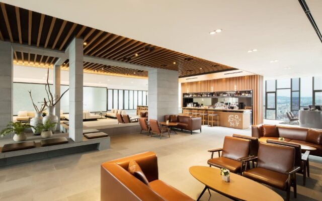 Novotel Ambassador Seoul Dongdaemun Hotels & Residences