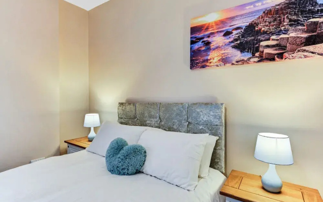 The Ship's Key Aparthotel