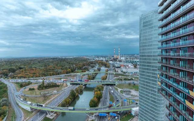 Amazing view over Vienna and infinity pool