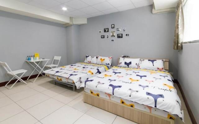 Wei Yang Light Travel