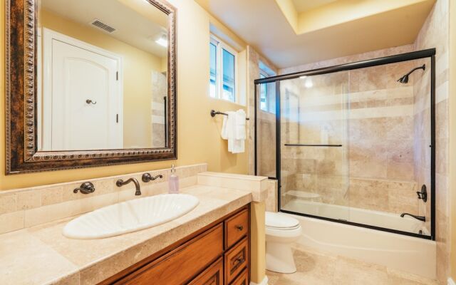 Oak Manor - Callaway