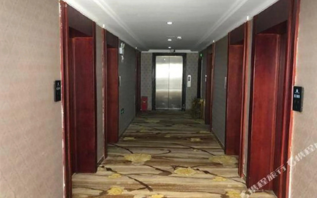 Pebble Motel (West Jianshe Road, Xianju)