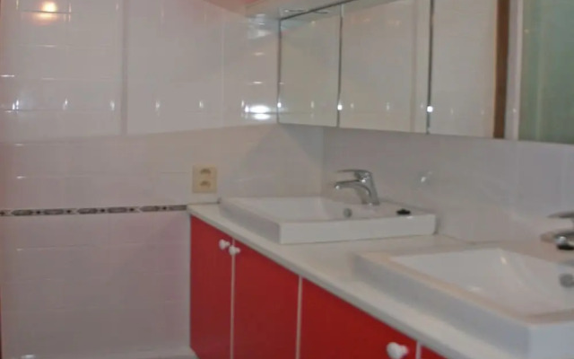 Comfortable Holiday Home in Fayence With Private Swimming Pool