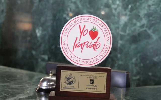 Hotel Parador Del Rio