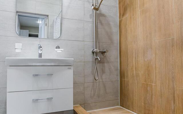 LetoApart (ЛетоАпарт) на улице Энгельса 95-252