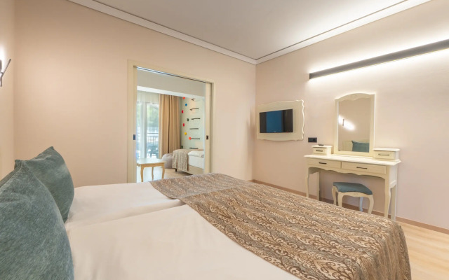 Grifid Aqua Club Bolero